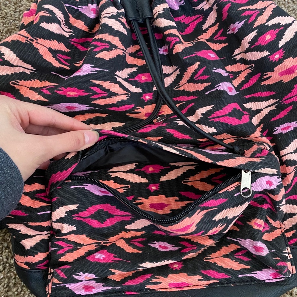 Backpack - Picture 3 of 3